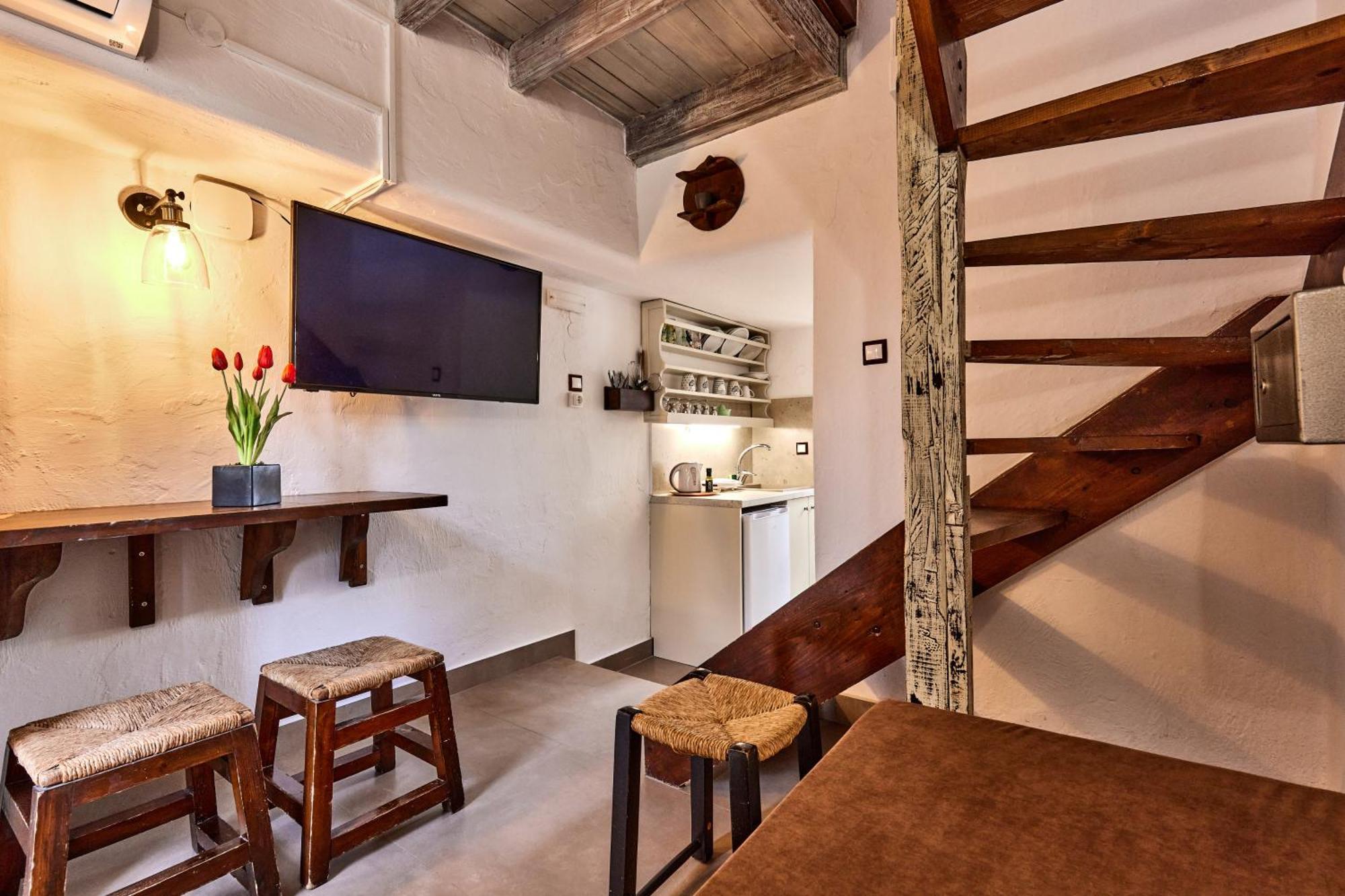Mila Malia Studios Hotel Exteriör bild