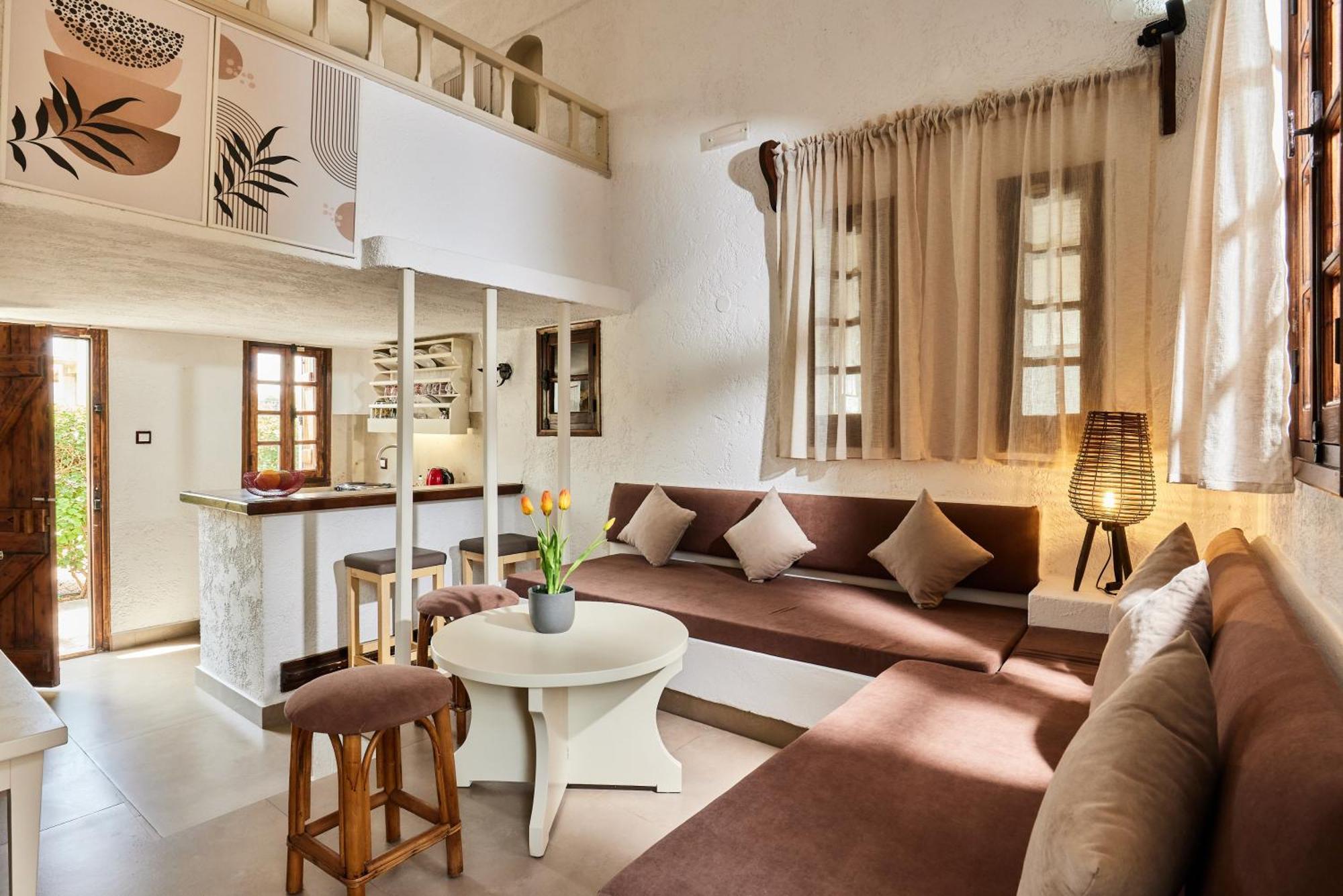 Mila Malia Studios Hotel Exteriör bild